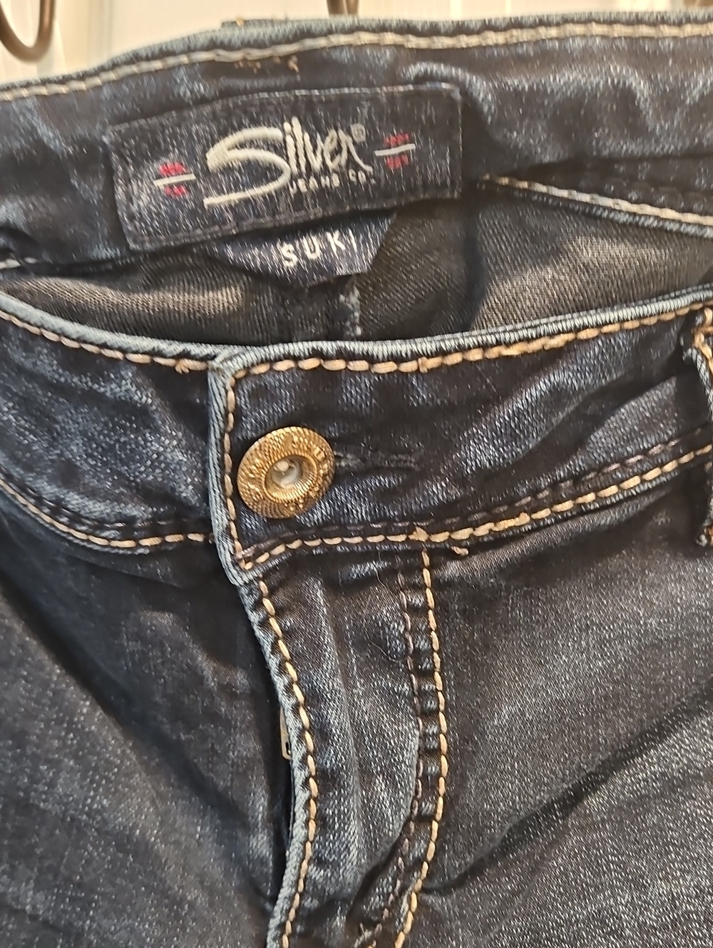 Silver Jeans Dark Blue Boot Cut Jeans with Contrast Stitching - Picture 6 of 9